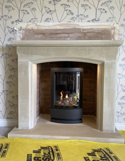 3083 Heathfield Fireplace with Gazco Loft gas stove